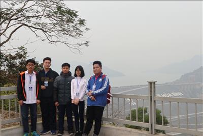 Nhật ký của Tiến Mạnh  viết về hoạt động tại Trường Phổ thông trung học Dân tộc Nội trú Tỉnh Hòa Bình